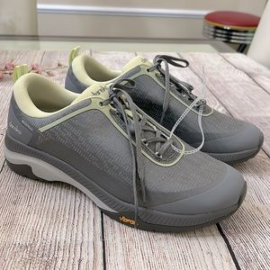 Dansko Makayla Shoes - Women's